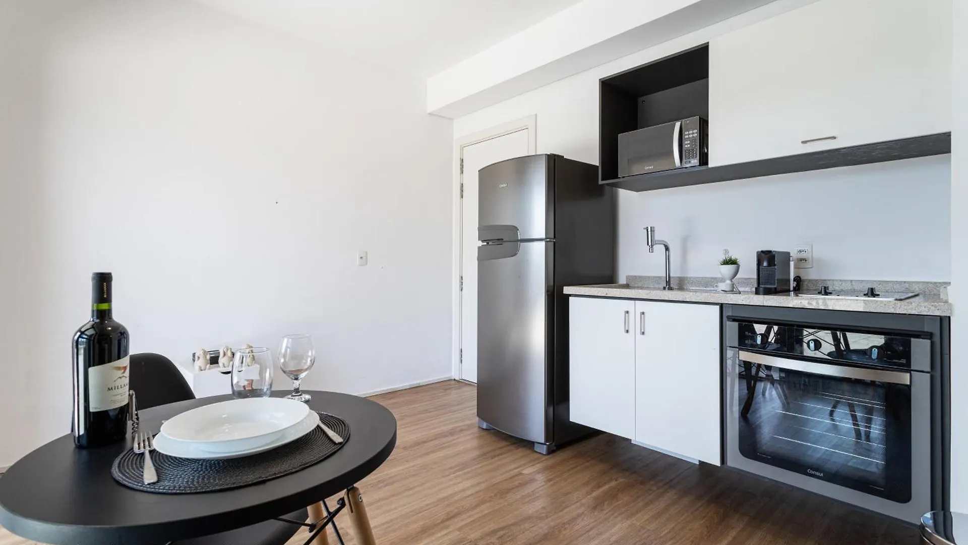 Setin Downtown Genebra - Apartamentos Completos Na Bela Vista Com Piscina São Paulo Brasil
