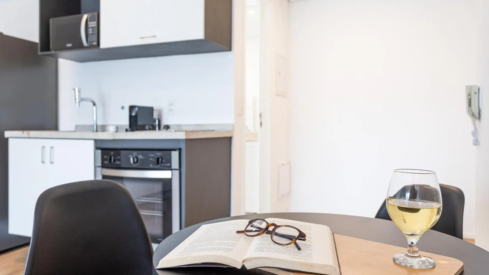 Setin Downtown Genebra - Apartamentos Completos Na Bela Vista Com Piscina São Paulo Brasil
