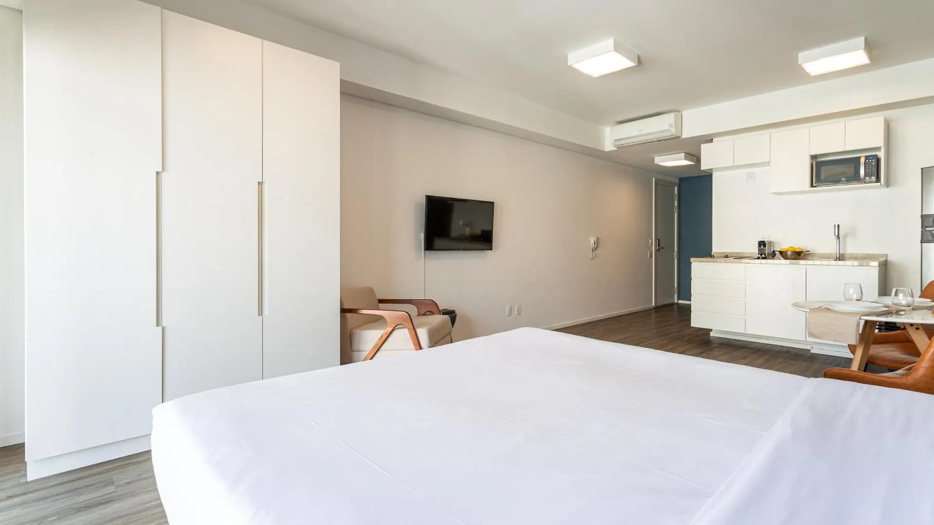 Апартаменты Setin Downtown Genebra - Apartamentos Completos Na Bela Vista Com Piscina Сан-Пауло