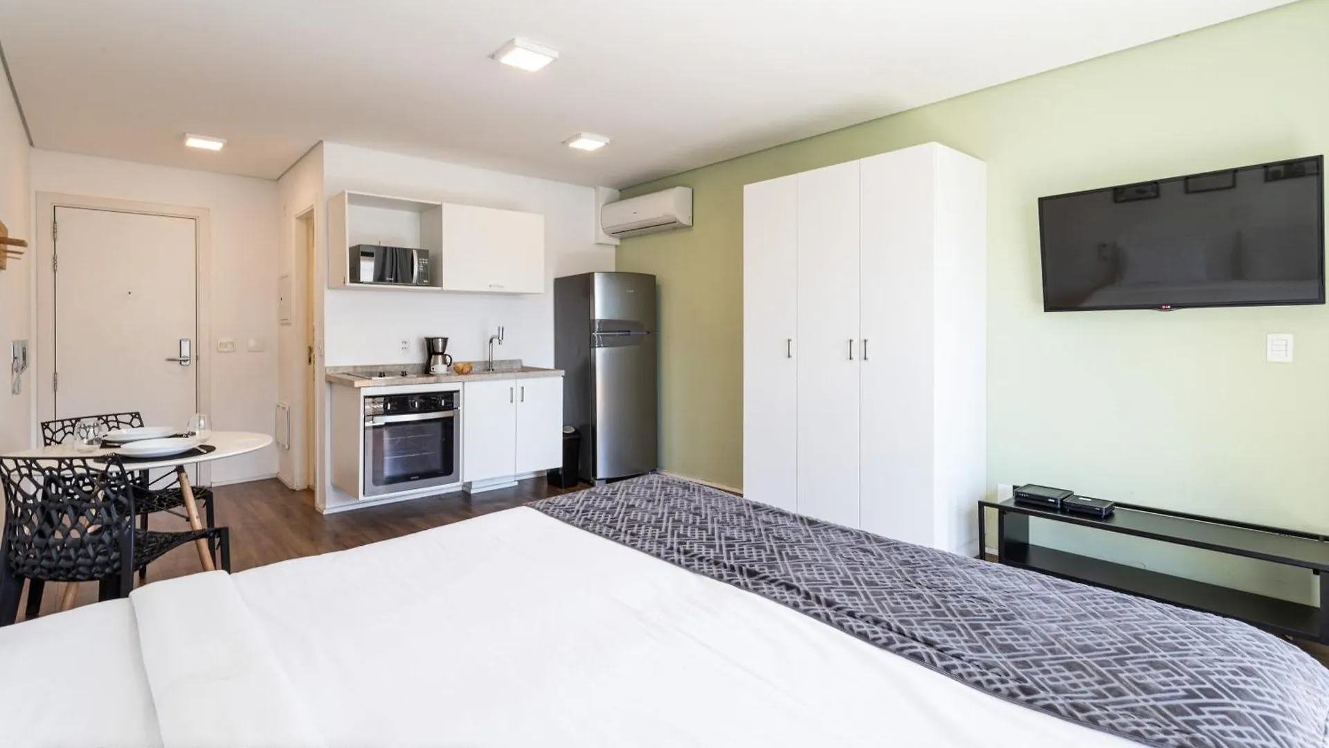 Setin Downtown Genebra - Apartamentos Completos Na Bela Vista Com Piscina Sao Paulo Apartment