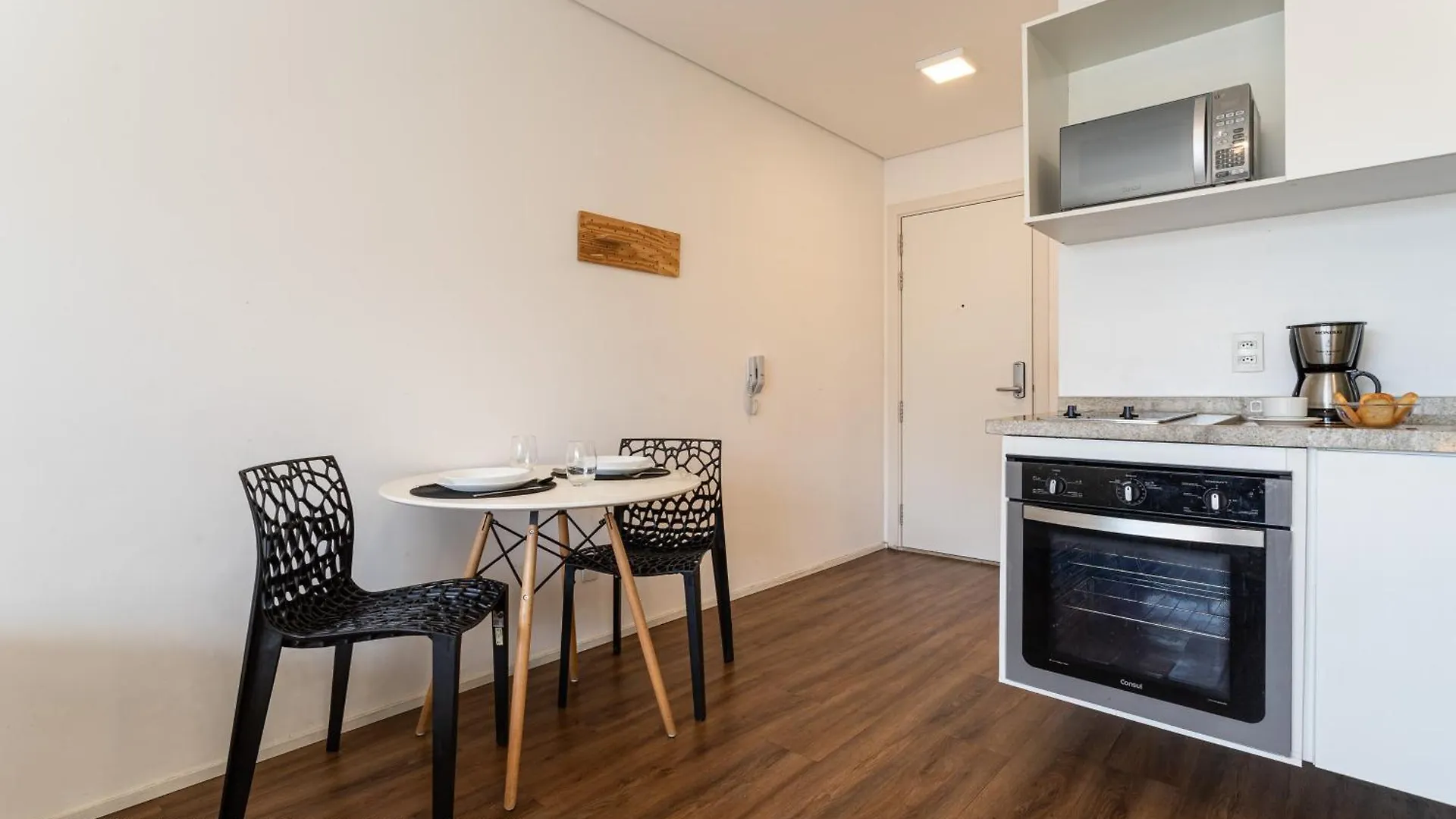 Setin Downtown Genebra - Apartamentos Completos Na Bela Vista Com Piscina Сан-Пауло